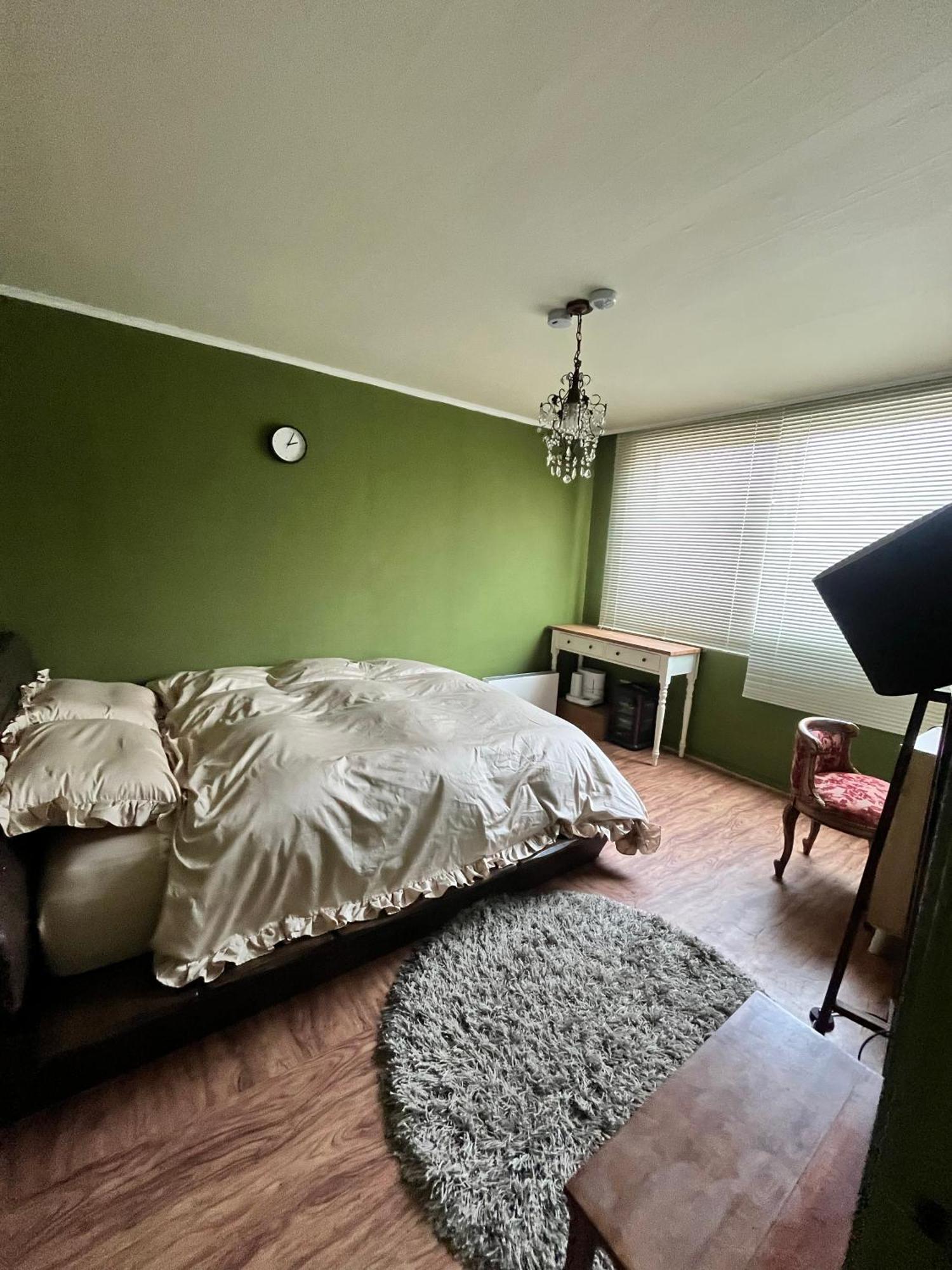 Apartment Where Past Meets Present On Antique Street *